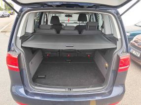 Volkswagen Touran - 2012