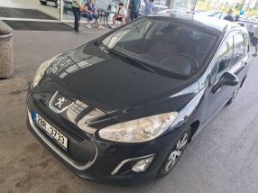 Peugeot 308 - 2011