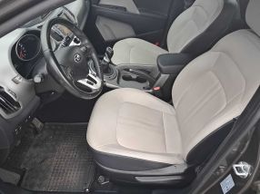 Kia Sportage - 2015