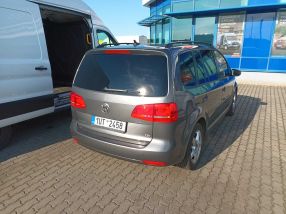 Volkswagen Touran - 2012