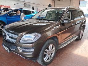 Mercedes-Benz GL - 2013