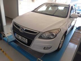 Hyundai i30 - 2010