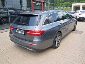 Mercedes-Benz E - 2019
