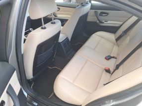 BMW 3 - 2011