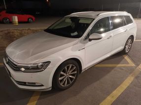 Volkswagen Passat - 2016