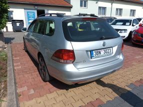 Volkswagen Golf - 2012