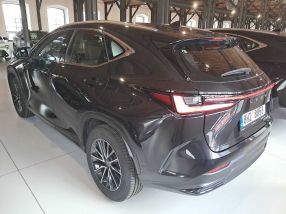 Lexus NX - 2023