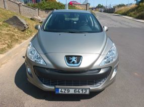 Peugeot 308 - 2010