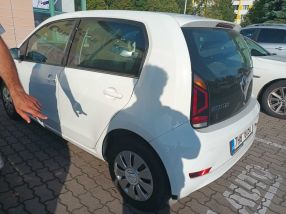 Volkswagen Up! - 2021