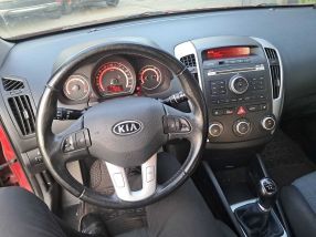 Kia Ceed - 2010