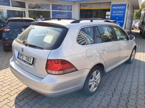 Volkswagen Golf - 2010