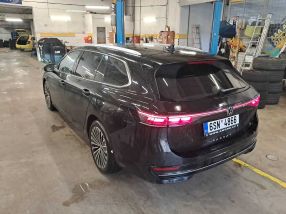 Volkswagen Passat - 2024
