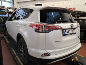Toyota RAV 4 - 2016