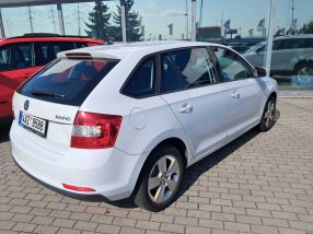 Skoda Rapid Spaceback - 2015