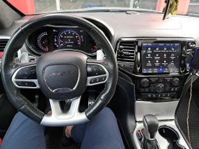 Jeep Grand Cherokee - 2020