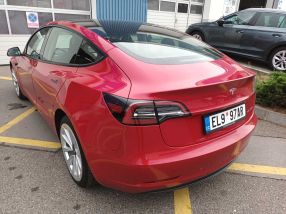 Tesla Model 3 - 2021