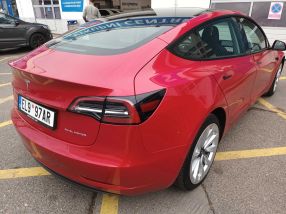 Tesla Model 3 - 2021