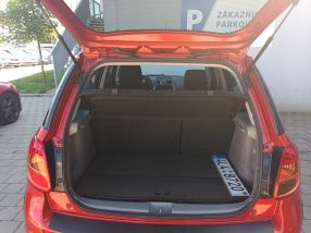 Suzuki SX4 - 2012