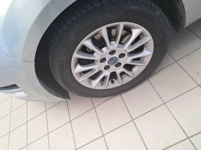 Ford Mondeo - 2011
