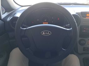 Kia Carens - 2008