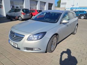 Opel Insignia - 2012