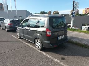 Ford Tourneo Courier - 2017