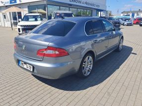 Skoda Superb - 2012