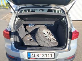 Volkswagen Tiguan - 2013