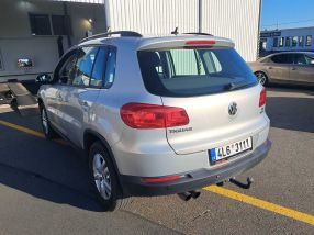 Volkswagen Tiguan - 2013