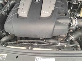 Volkswagen Touareg - 2015