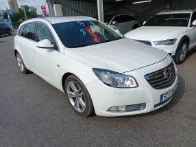 Opel Insignia - 2011