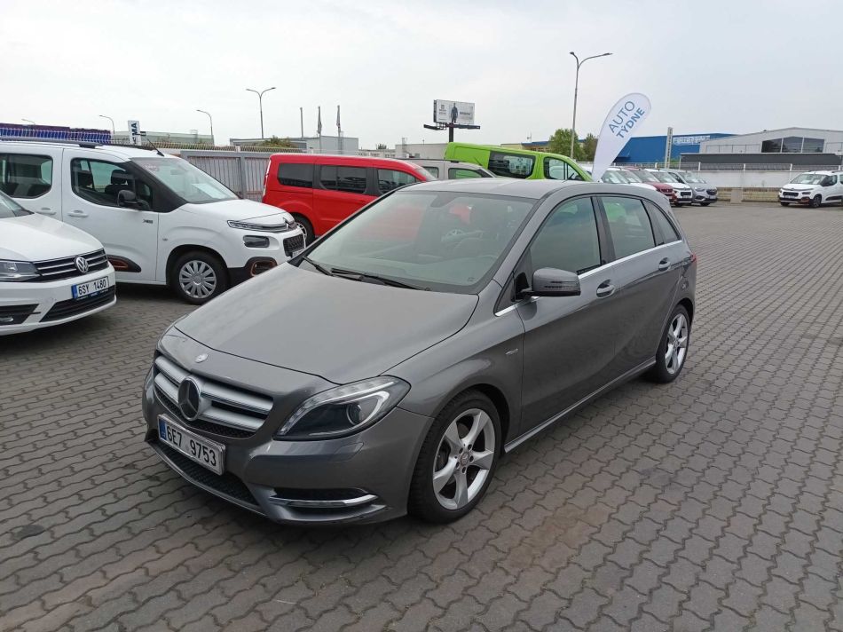 Mercedes-Benz B - 2012