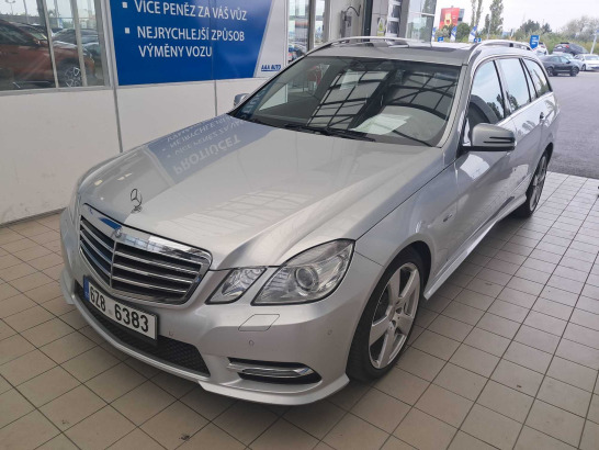 Mercedes-Benz E