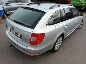 Skoda Superb - 2010