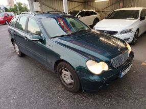 Mercedes-Benz C - 2002