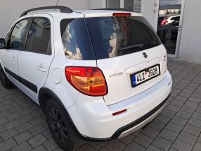 Suzuki SX4 - 2011