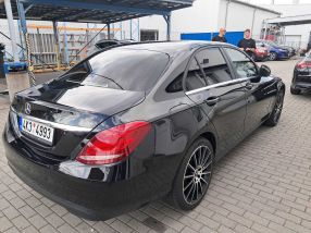 Mercedes-Benz C - 2015