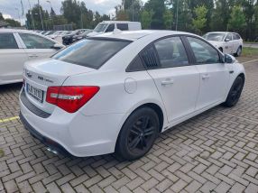 Chevrolet Cruze - 2012