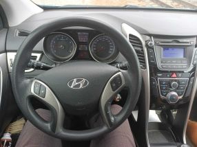 Hyundai i30 - 2013