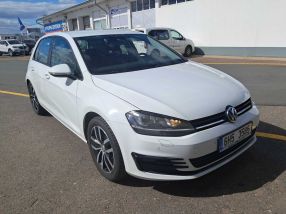 Volkswagen Golf - 2016