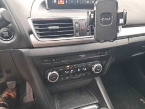 Mazda 3 - 2015