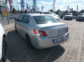 Peugeot 301 - 2015
