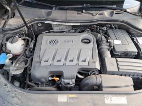 Volkswagen Passat - 2012
