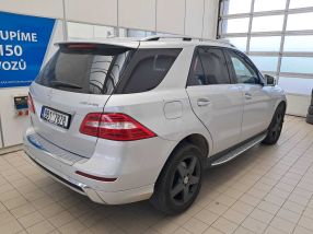 Mercedes-Benz ML - 2012