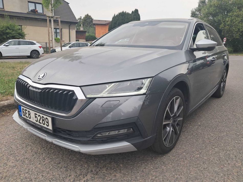 Skoda Octavia Scout - 2022