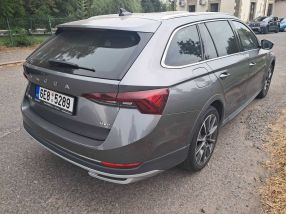 Skoda Octavia Scout - 2022