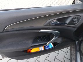 Opel Insignia - 2011