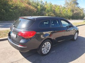 Opel Astra - 2016