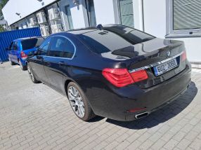 BMW 7 - 2010