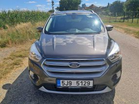 Ford Kuga - 2017